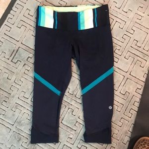 Lululemon Crops Size 4